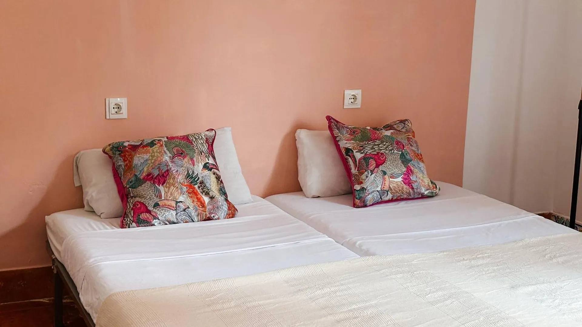 Rio Hostel Seville