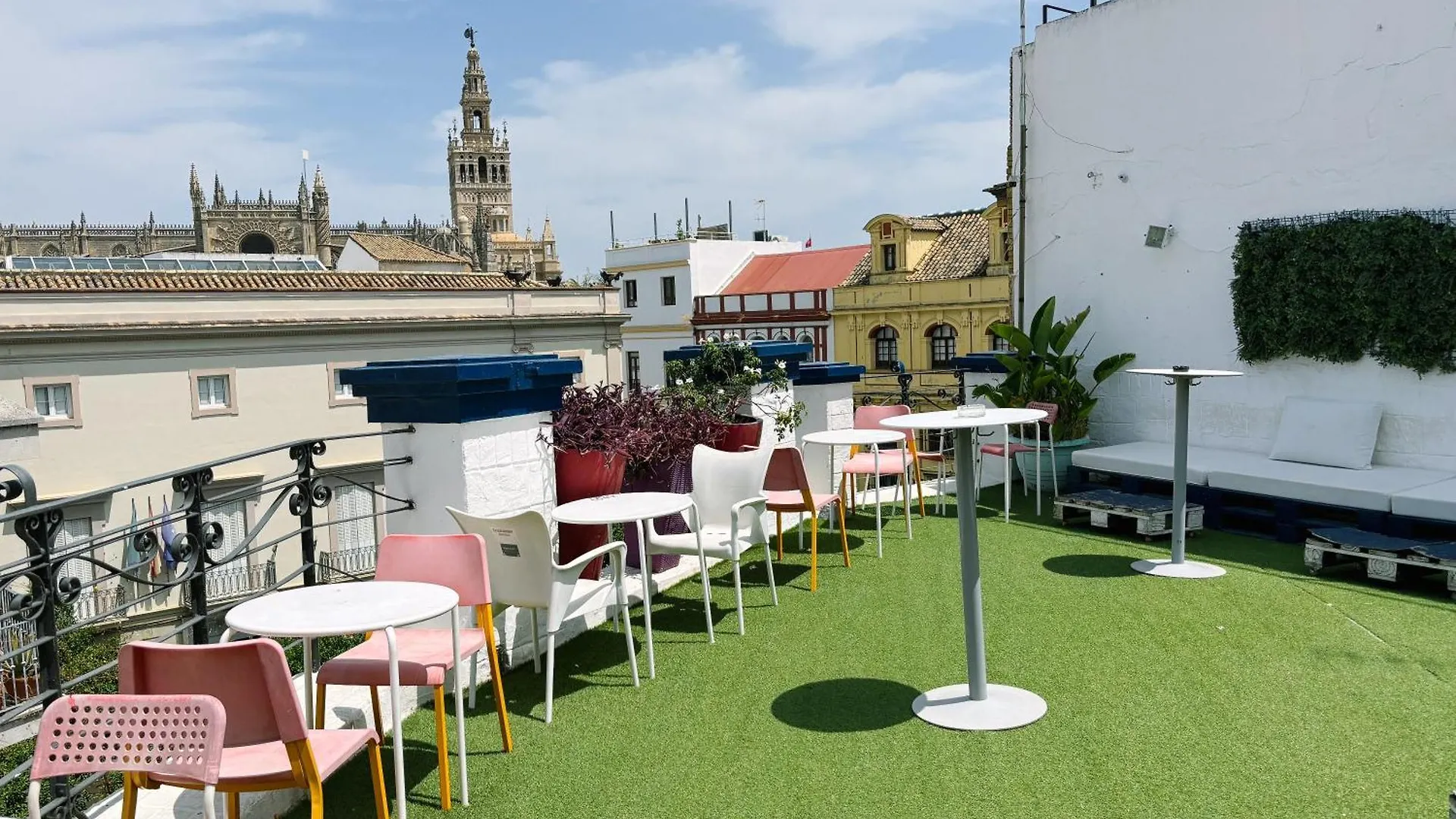 Rio Hostel Seville