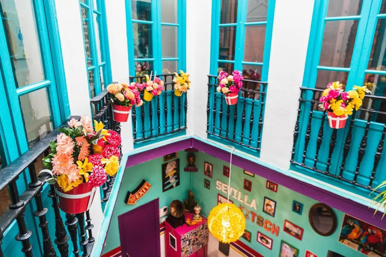 Rio Hostel Sevilla Spanien