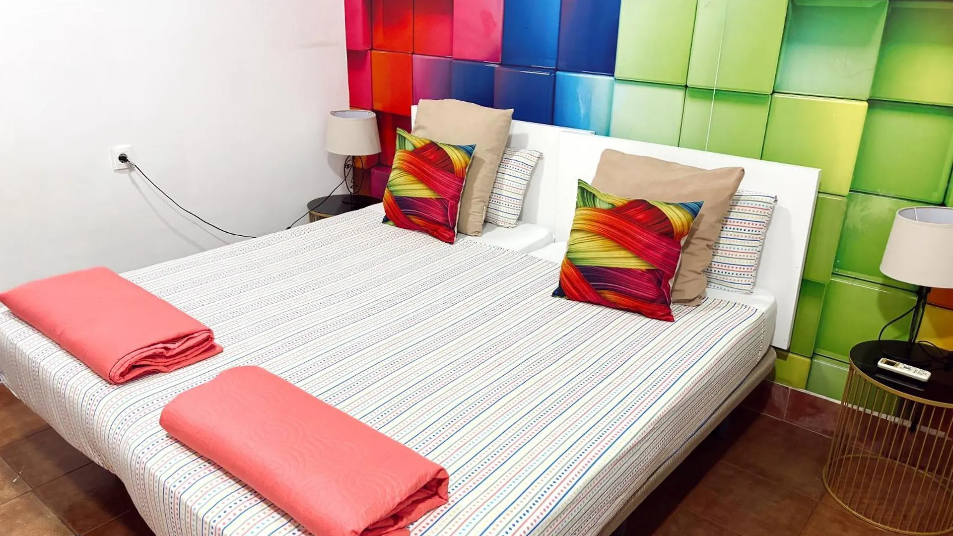 Rio Hostel Sevilla 0*,  España